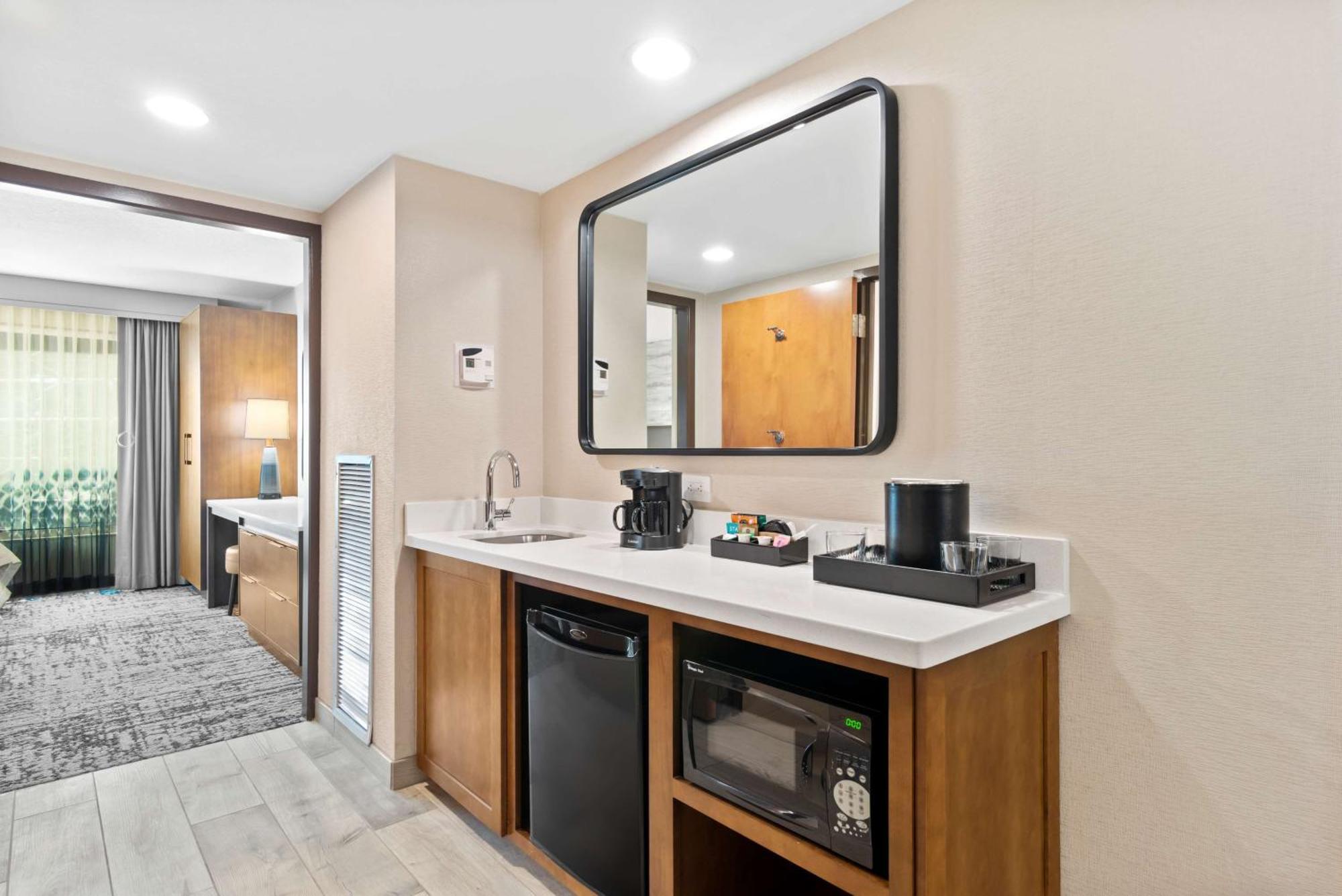 גרדן גרוב Embassy Suites By Hilton Anaheim South מראה חיצוני תמונה