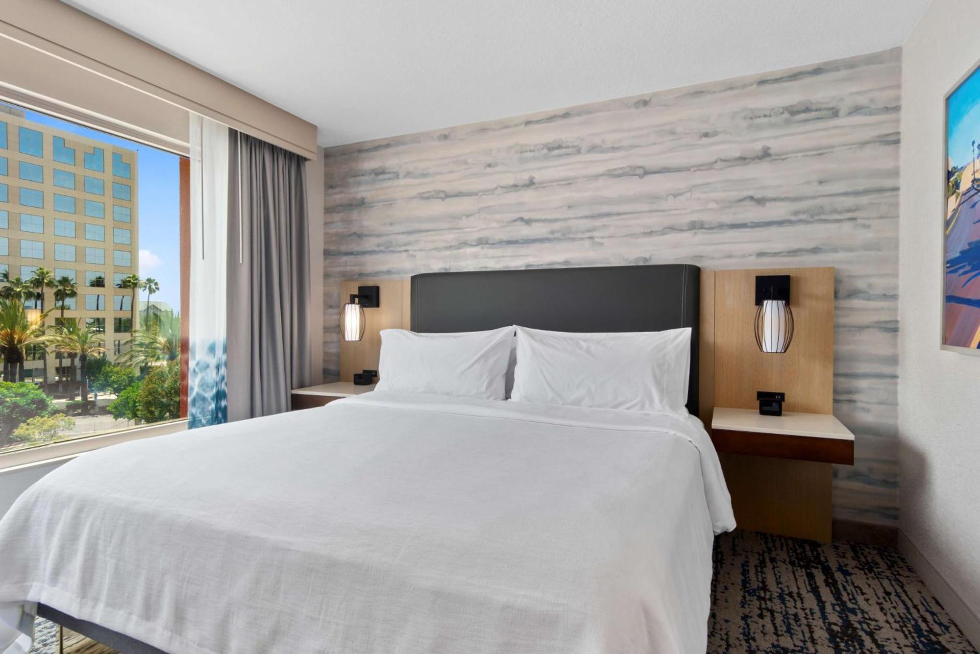 גרדן גרוב Embassy Suites By Hilton Anaheim South מראה חיצוני תמונה