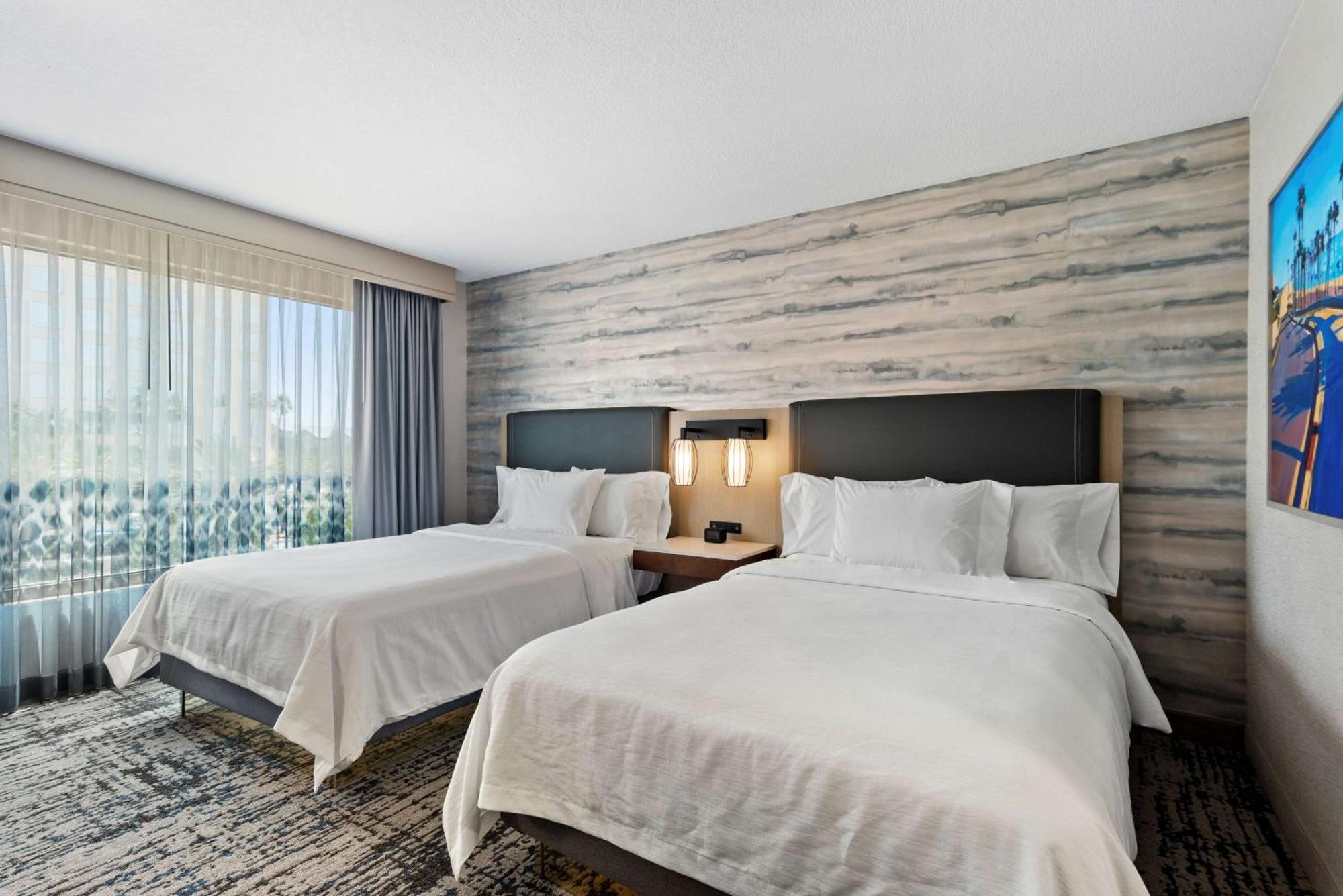 גרדן גרוב Embassy Suites By Hilton Anaheim South מראה חיצוני תמונה